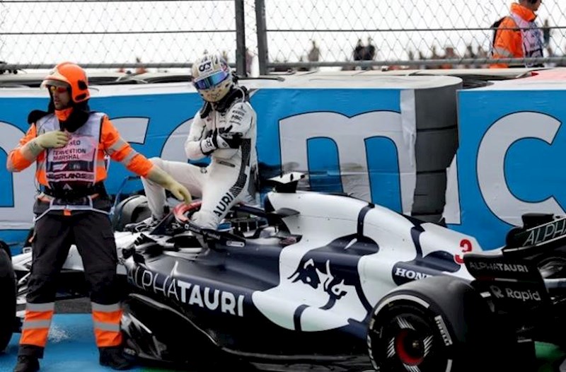 “Formula 1”: Daniel Rikkardonun əli qırılıb